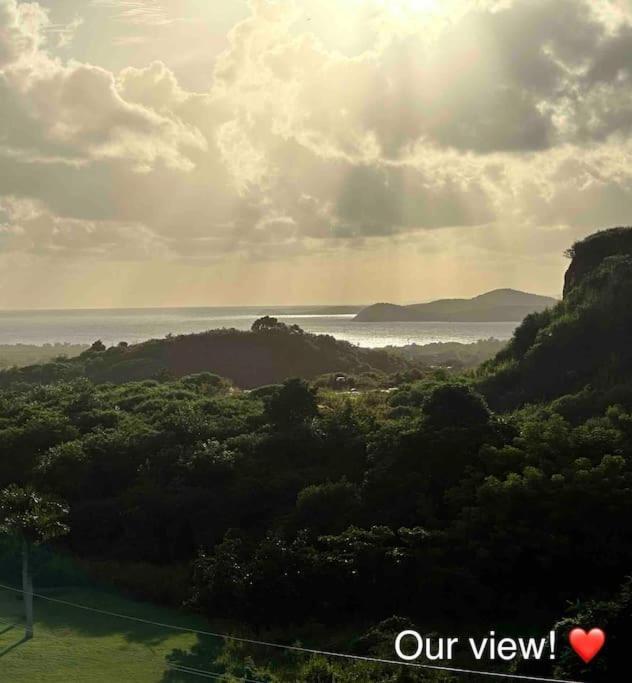 Ocean & Mountains View, Marina, Ferry, Vista Mar, Costa Esmeralda Ceiba Екстер'єр фото